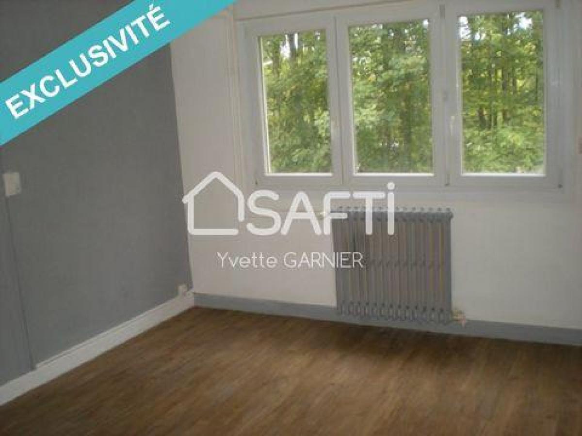 2 bedrooms Apartment in Verdun, France No. 6903