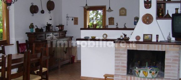 6 غرف نوم فيلا في Roccafluvione, Italy رقم 167507 11