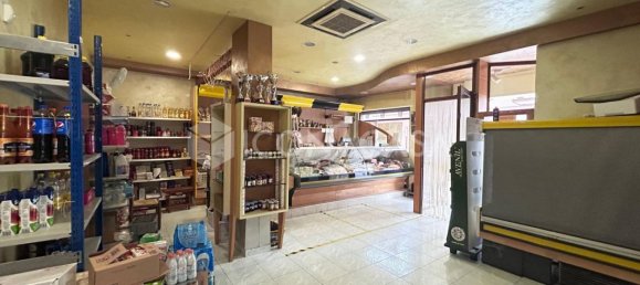 2 rooms Commercial property in Bitonto, Italy No. 24017 5