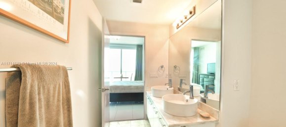 1 Schlafzimmer Gewerbliche Immobilien in Miami, USA, Nr. 614686 15