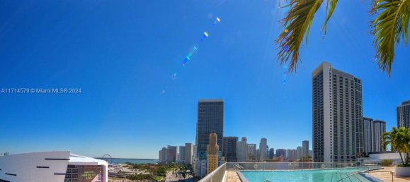 1 Schlafzimmer Gewerbliche Immobilien in Miami, USA, Nr. 614686 11