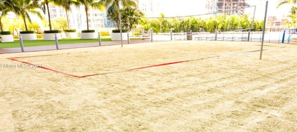 1 Schlafzimmer Gewerbliche Immobilien in Miami, USA, Nr. 614686 8