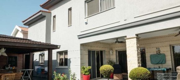 Villa de 9 divisões em Limassol, Cyprus N.º 13245 13