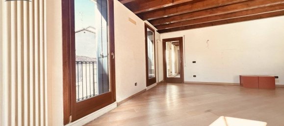 Apartamento de 2 dormitorios en Thiene, Italy No. 324332 10