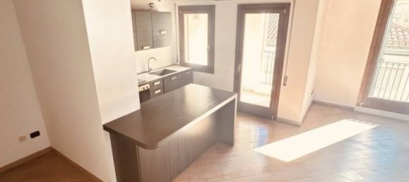 Apartamento de 2 dormitorios en Thiene, Italy No. 324332 16