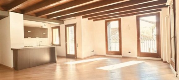 Apartamento de 2 dormitorios en Thiene, Italy No. 324332 11