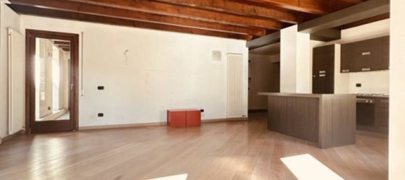 Apartamento de 2 dormitorios en Thiene, Italy No. 324332 8