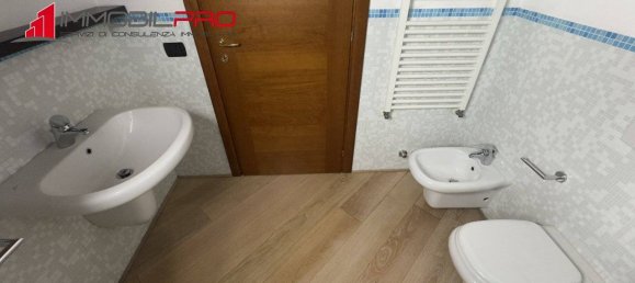 Apartamento de 2 dormitorios en Thiene, Italy No. 324332 39