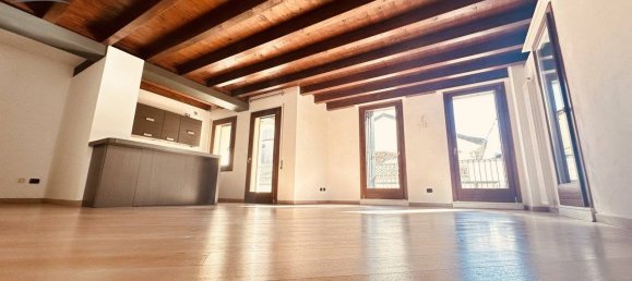 Apartamento de 2 dormitorios en Thiene, Italy No. 324332 12