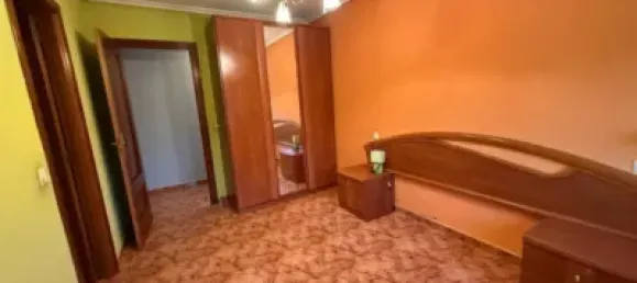 Apartamento de 3 dormitorios en Peñaranda de Bracamonte, Spain No. 180033 7