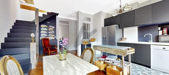 2 Schlafzimmer Doppelhaus in Lyon, France, Nr. 321700 10