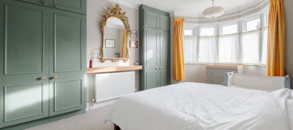 3 bedrooms House in London, United Kingdom No. 14216 14