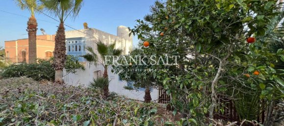 Villa de 3 dormitorios en Swieqi, Malta No. 2640 9