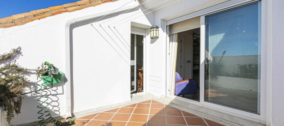 Dúplex de 3 dormitorios en Marbella, Spain No. 80650 37