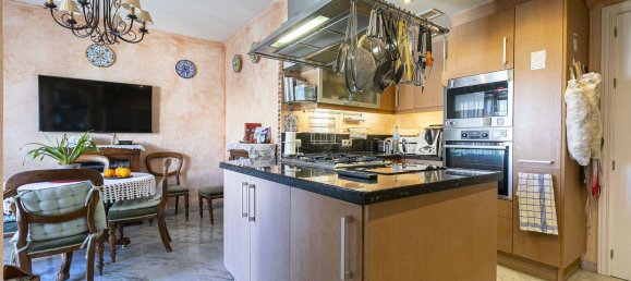 Dúplex de 3 dormitorios en Marbella, Spain No. 80650 16