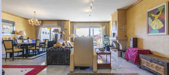 Dúplex de 3 dormitorios en Marbella, Spain No. 80650 5