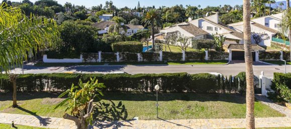 Dúplex de 3 dormitorios en Marbella, Spain No. 80650 14