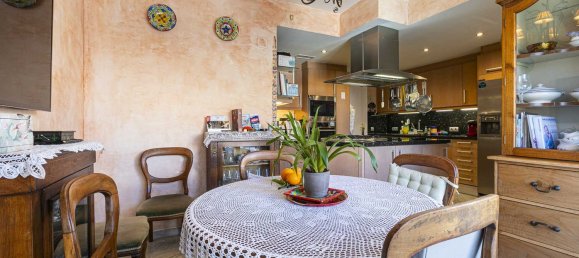 Dúplex de 3 dormitorios en Marbella, Spain No. 80650 19