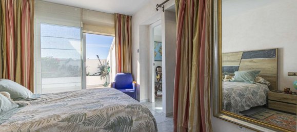 Dúplex de 3 dormitorios en Marbella, Spain No. 80650 39