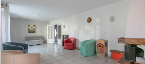 5 bedrooms House in Le Plessis-Trevise, France No. 115724 8