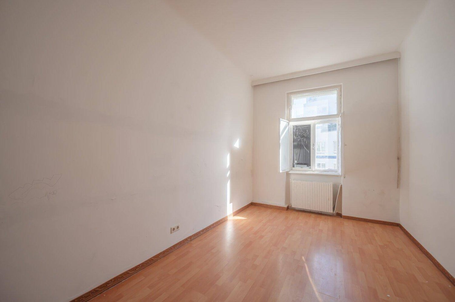 2-salle Appartement à Brigittenau, Austria No. 187347