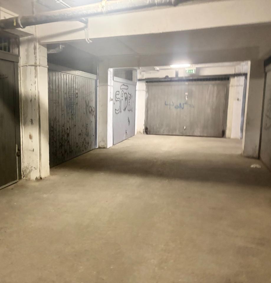 1 room Garage in Ardea, Italy No. 147904