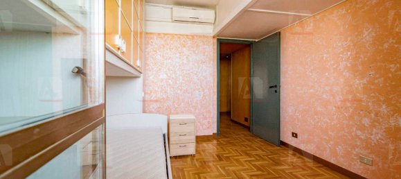 3-Zimmer Wohnung in Rome, Italy, Nr. 46804 13