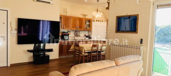 Квартира с 3 спальнями в Мола ди Бари, Италия № 335693 3