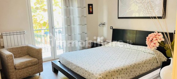 Квартира с 3 спальнями в Мола ди Бари, Италия № 335693 12