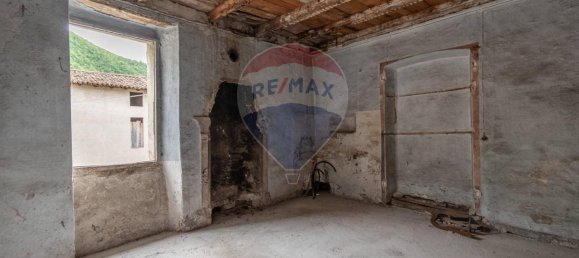 Casa de 4 habitaciónes en Iseo, Italy No. 2247 7