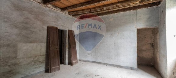 Casa de 4 habitaciónes en Iseo, Italy No. 2247 8