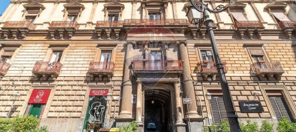 Apartamento de 15 dormitorios en Catania, Italy No. 362982 15