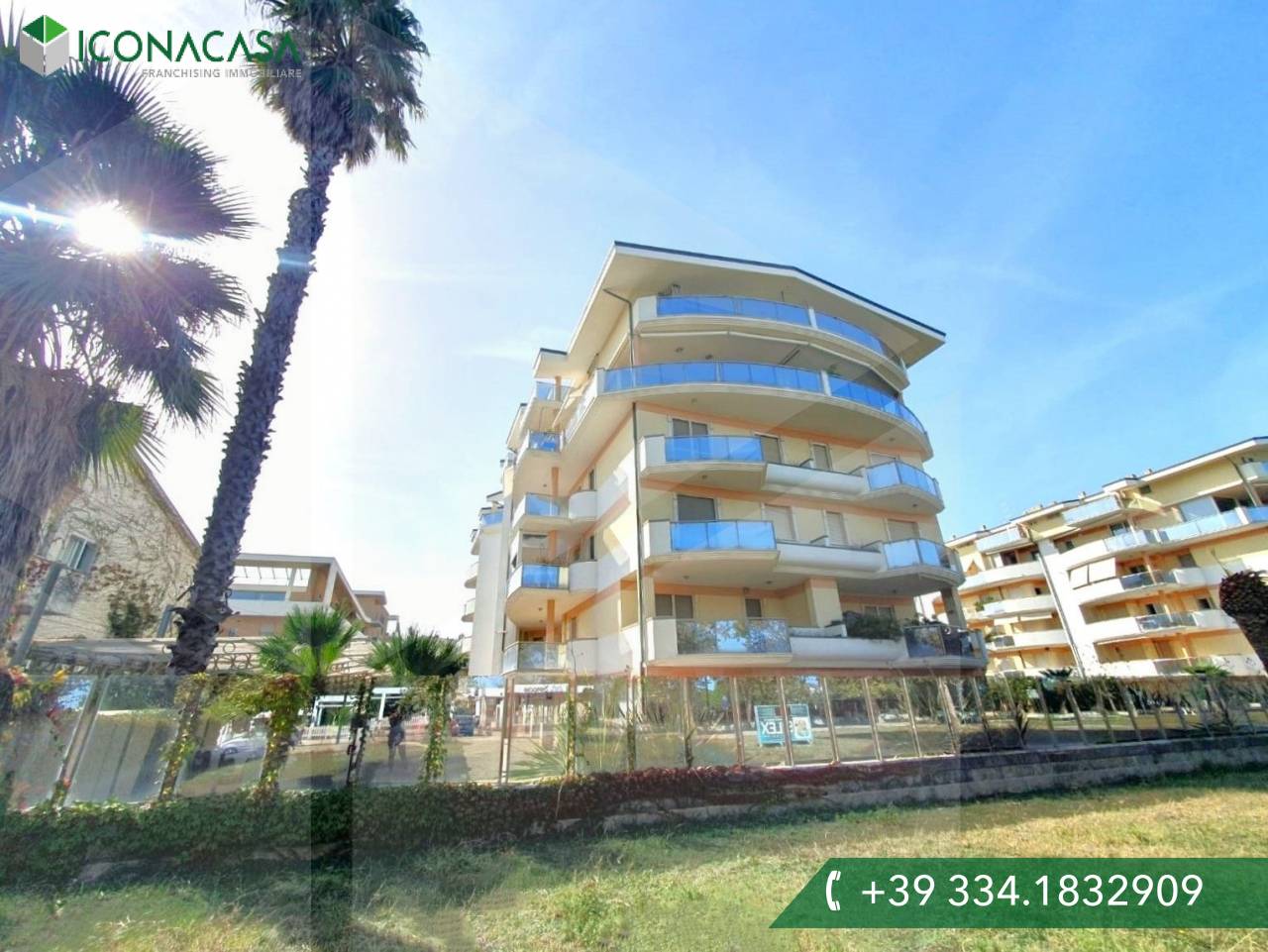 Apartamento de 4 habitaciónes en Pescara, Italy No. 34555