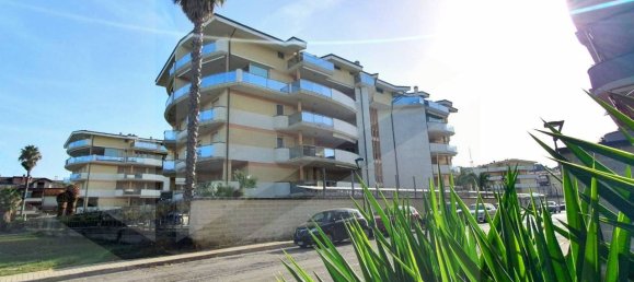 Apartamento de 4 habitaciónes en Pescara, Italy No. 34555 26