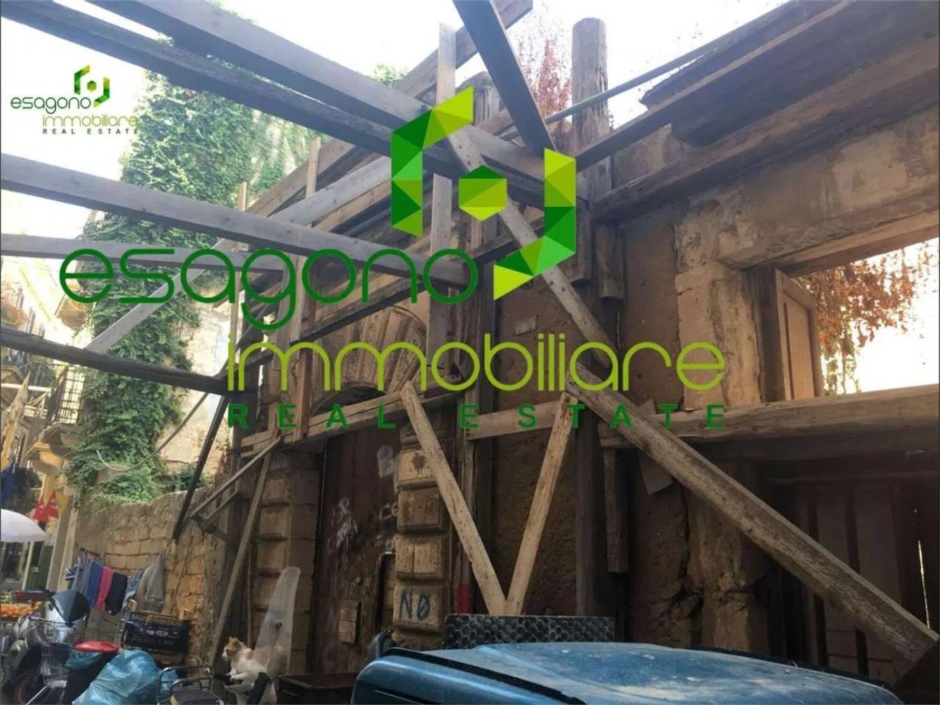 12 bedrooms Apartment in Syracuse, Italy No. 350650