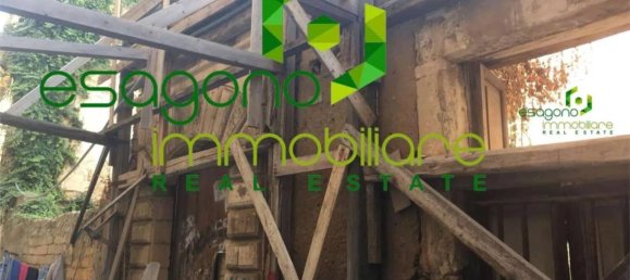 12 bedrooms Apartment in Syracuse, Italy No. 350650 9