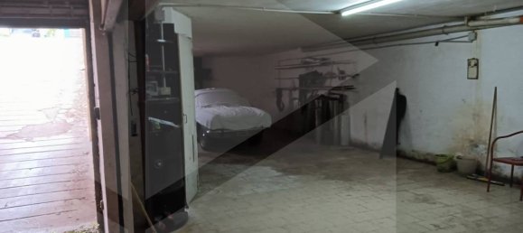 1-Zimmer Garage in San Giovanni Rotondo, Italy, Nr. 31417 2