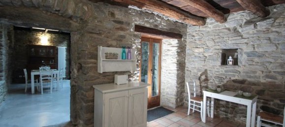 2غرفة منزل ذو طابقين في Oggebbio, Italy رقم 174473 7