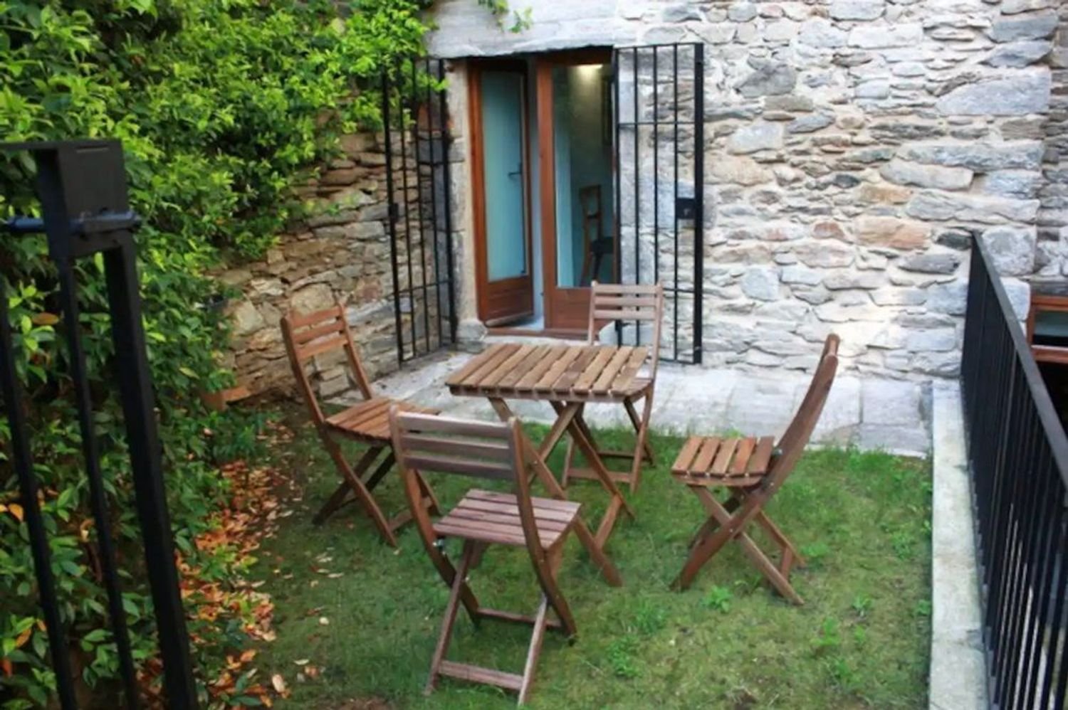 2غرفة منزل ذو طابقين في Oggebbio, Italy رقم 174473