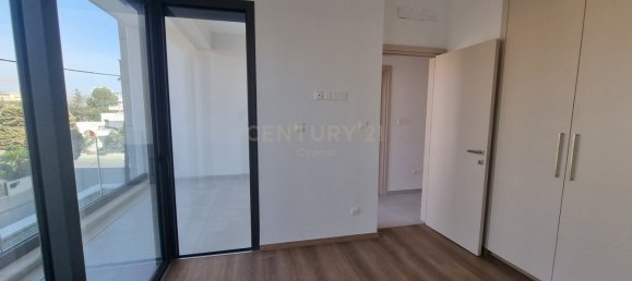 2 bedrooms Apartment in Germasogeia, Cyprus No. 3096 7