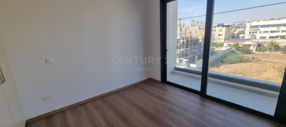 2 bedrooms Apartment in Germasogeia, Cyprus No. 3096 6