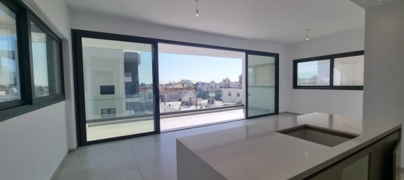 2 bedrooms Apartment in Germasogeia, Cyprus No. 3096 10