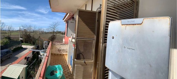 6 غرف نوم منزل في Giugliano in Campania, Italy رقم 373005 7