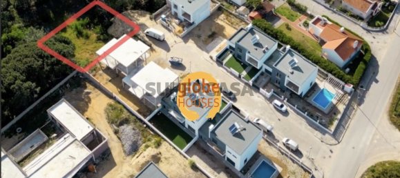 200m² Land in Sesimbra, Portugal No. 159546 2