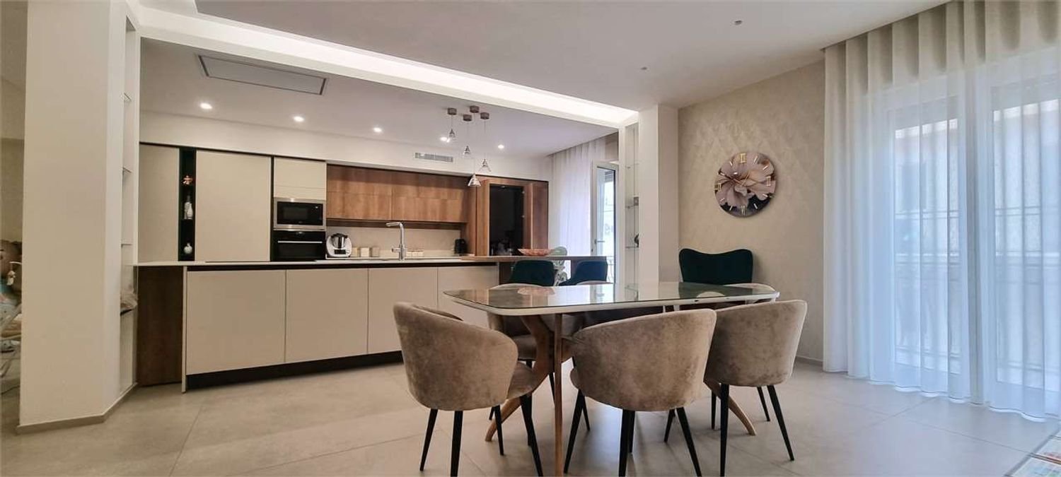 5 Schlafzimmer Wohnung in Gravina in Puglia, Italy, Nr. 381720