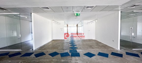 Коммерческая недвижимость 330м² в Dubai Media City, ОАЭ № 42649 9