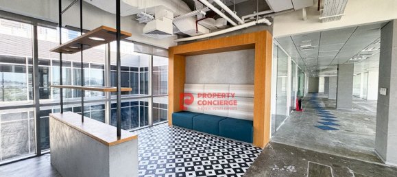 Коммерческая недвижимость 330м² в Dubai Media City, ОАЭ № 42649 16