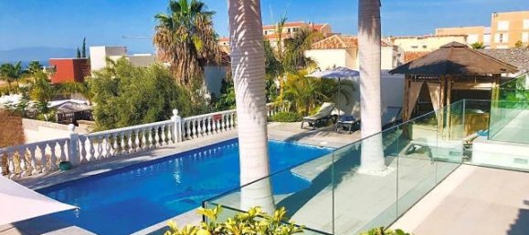 4 غرف نوم فيلا في Adeje, Spain رقم 24985 26