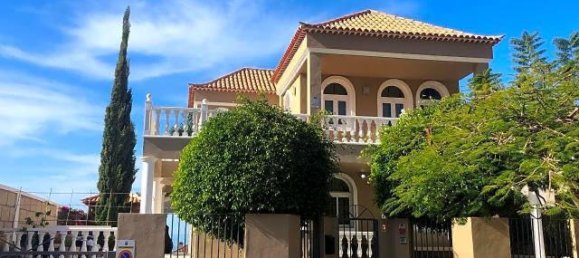 4 غرف نوم فيلا في Adeje, Spain رقم 24985 24