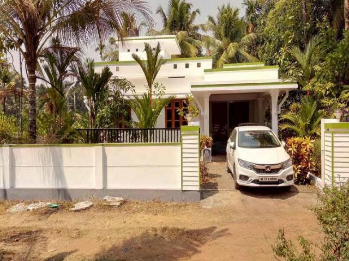 3 bedrooms House in Kottayam, India No. 981